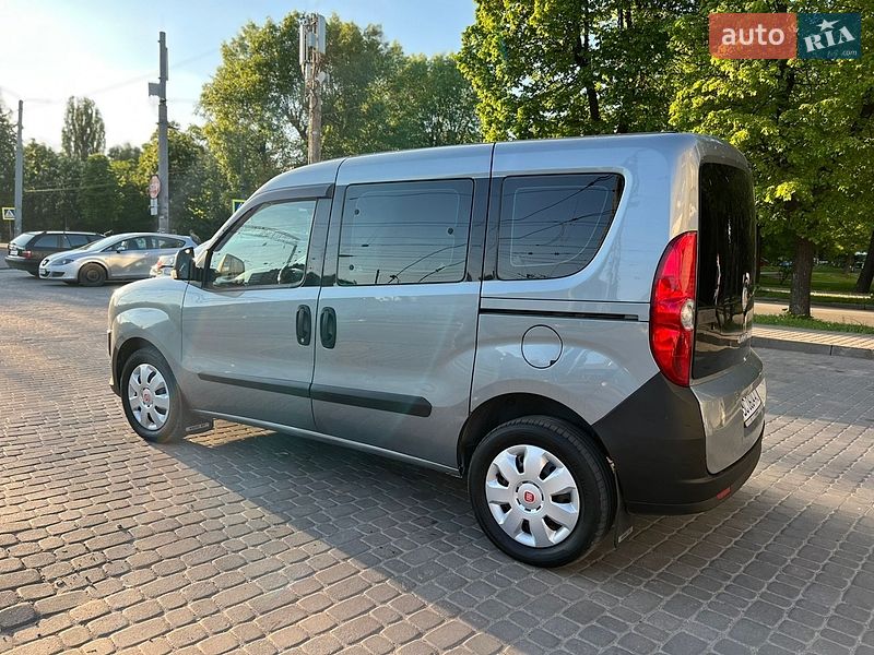 Мінівен Fiat Doblo 2011 в Хмельницькому