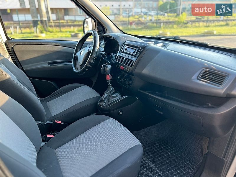 Мінівен Fiat Doblo 2011 в Хмельницькому