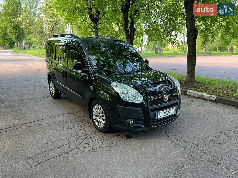 Минивэн Fiat Doblo 2012 в Житомире
