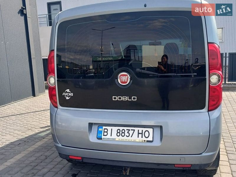 Минивэн Fiat Doblo 2011 в Мукачево