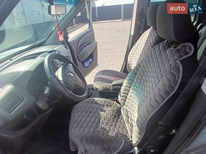 Минивэн Fiat Doblo 2011 в Мукачево