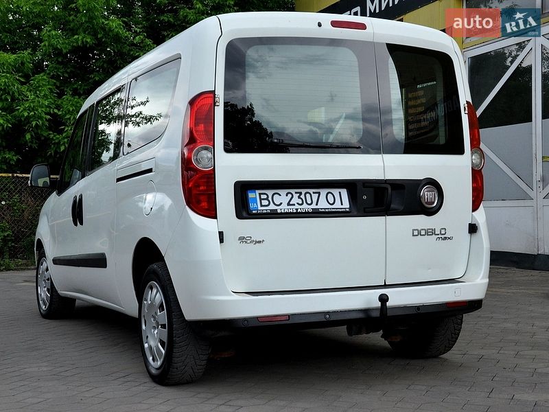 Минивэн Fiat Doblo 2011 в Львове
