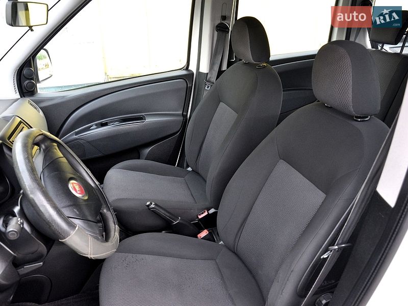 Минивэн Fiat Doblo 2011 в Львове
