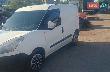 Минивэн Fiat Doblo 2012 в Киеве
