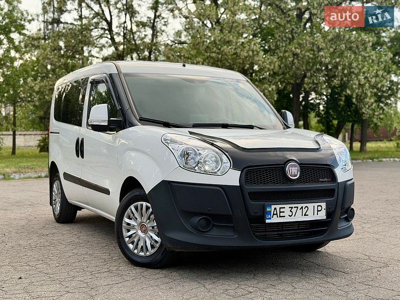 Минивэн Fiat Doblo 2010 в Днепре фото Минивэн Fiat Doblo 2010 в Днепре