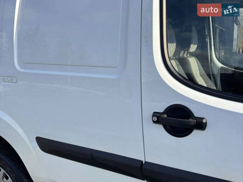 Грузовой фургон Fiat Doblo 2008 в Самборе