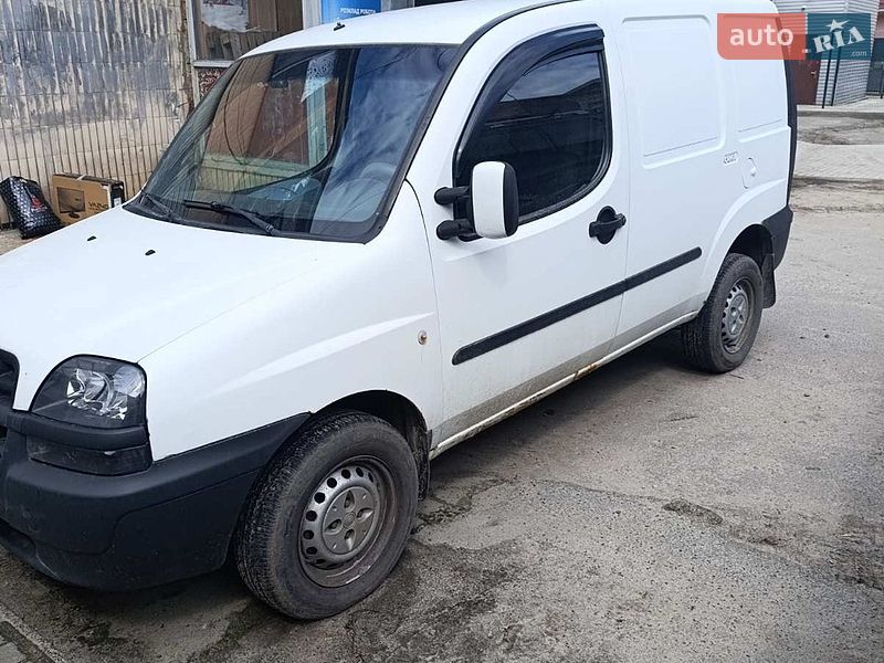 Грузовой фургон Fiat Doblo 2005 в Сумах фото 5 Грузовой фургон Fiat Doblo 2005 в Сумах