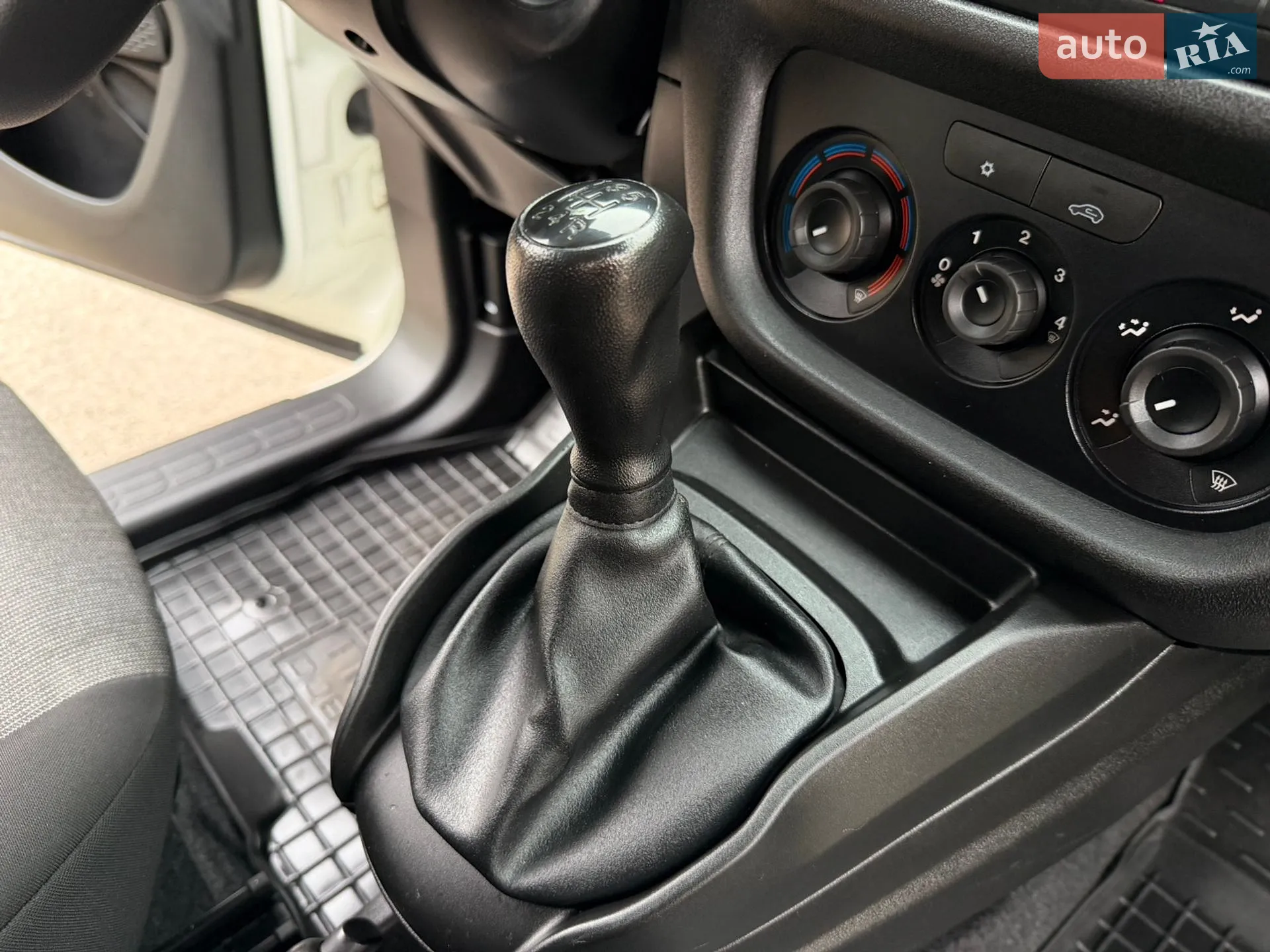 2019 Fiat Doblo - мініатюра 25