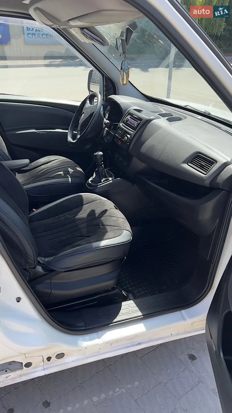 2011 Fiat Doblo - мініатюра 9