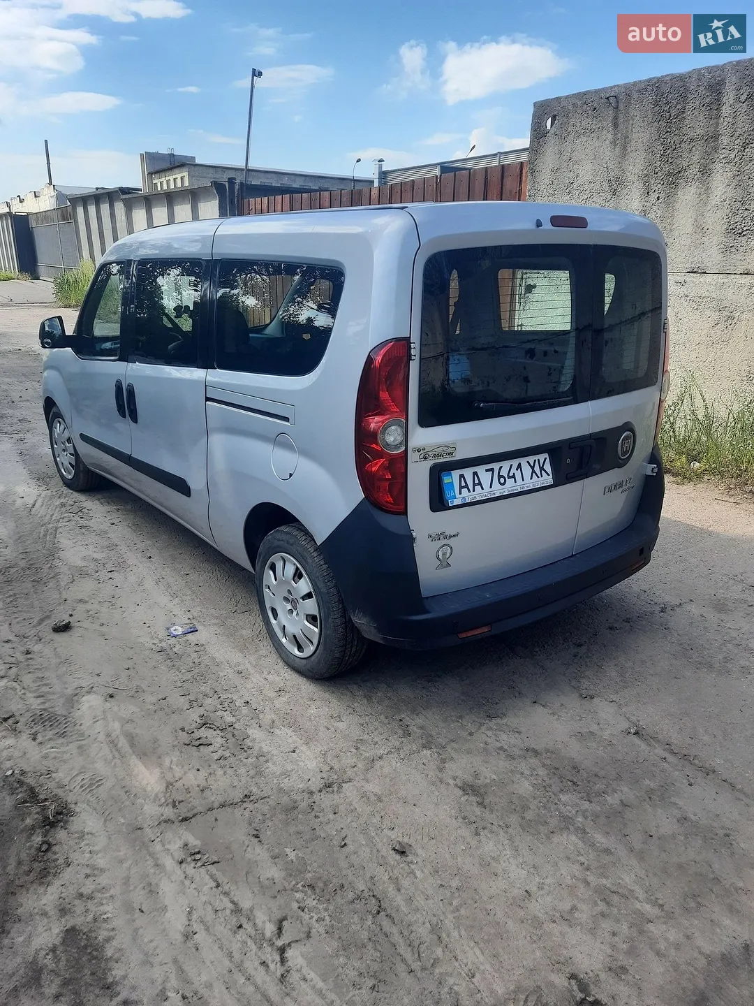 Fiat Doblo 2011 VIN ZFA26300009149059 фото оголошення 11 з 21