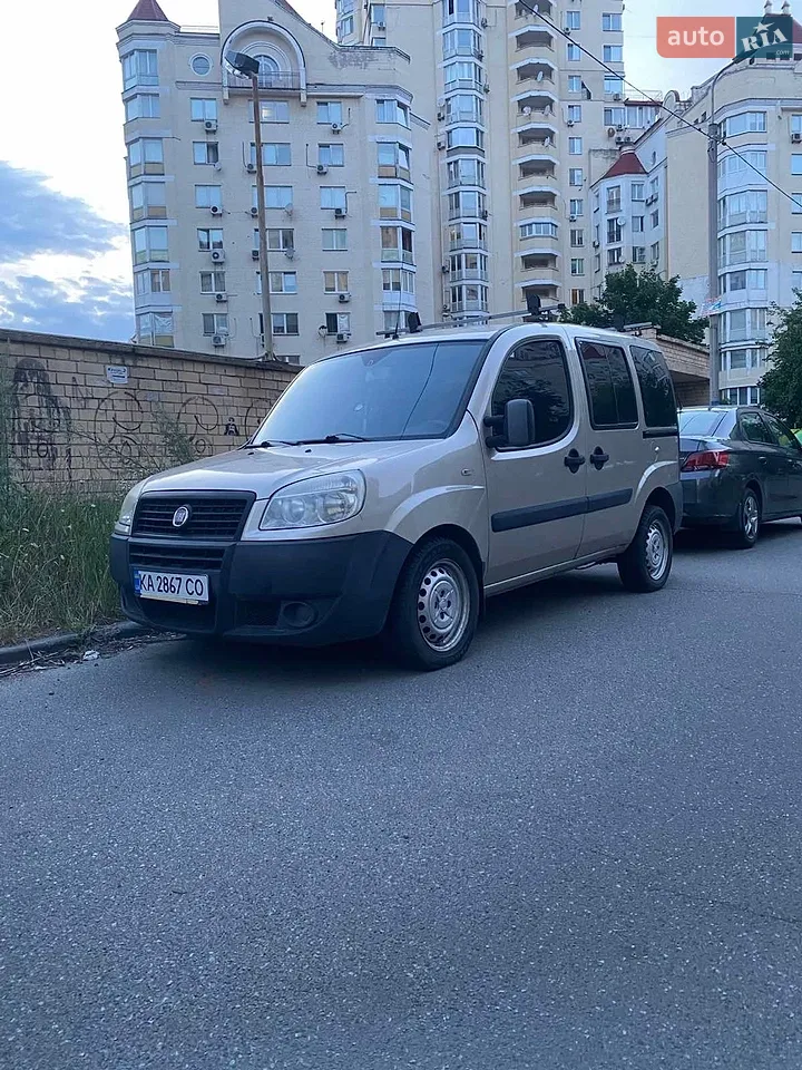 2010 Fiat Doblo - мініатюра 15
