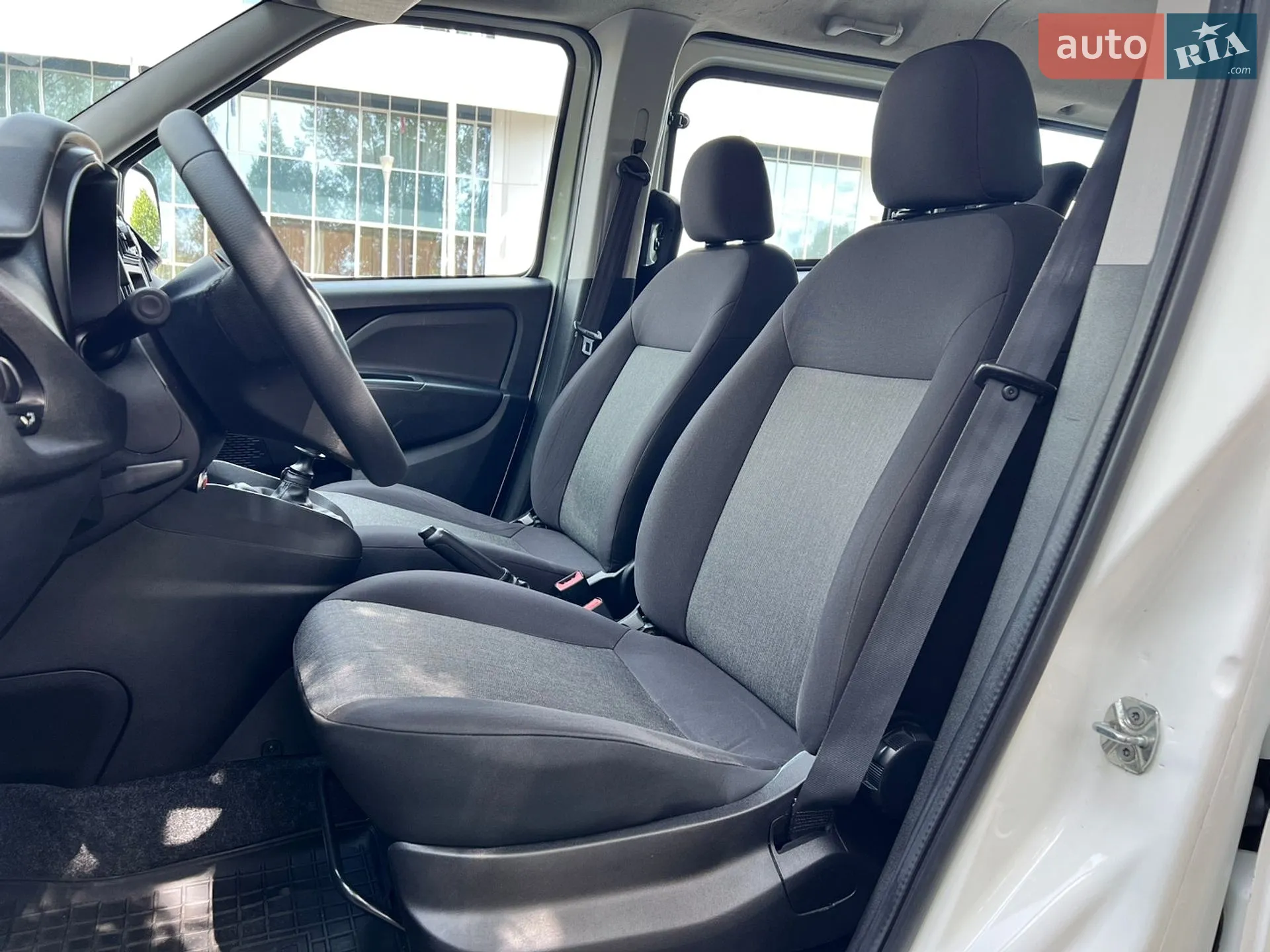 2015 Fiat Doblo - мініатюра 32