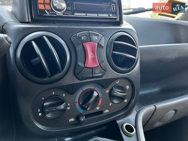 Минивэн Fiat Doblo 2007 в Киеве