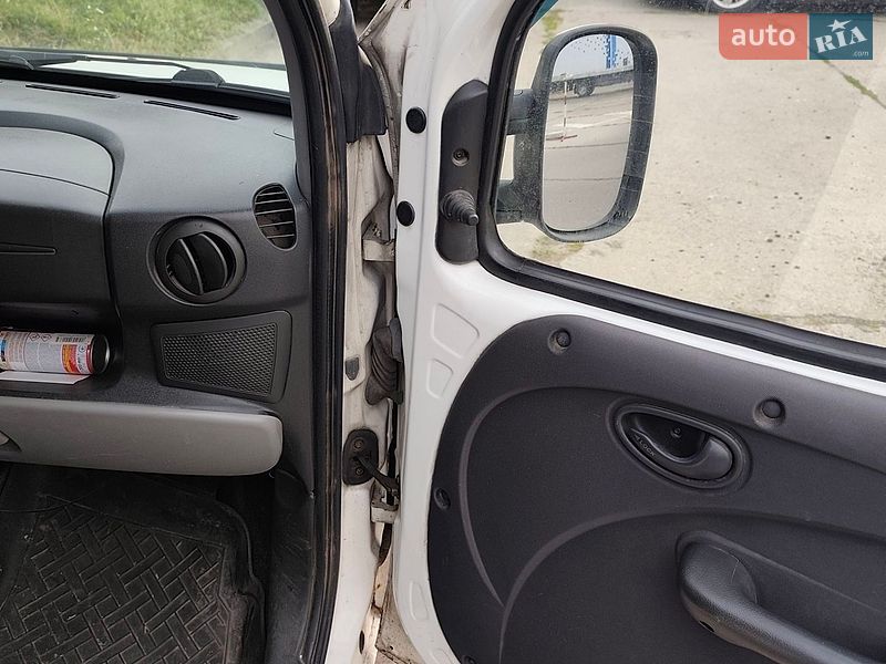 Минивэн Fiat Doblo 2006 в Львове