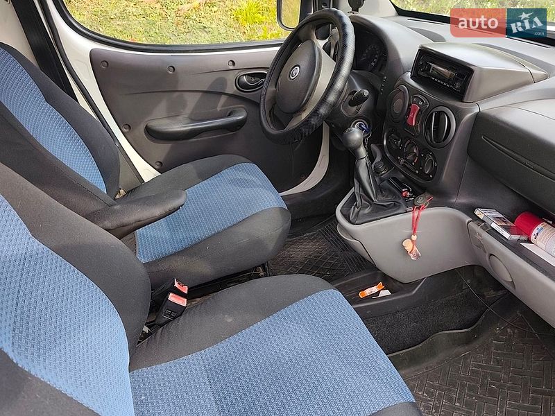 Минивэн Fiat Doblo 2006 в Львове