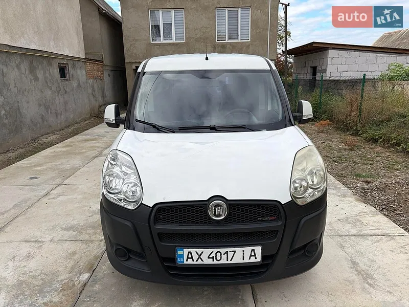 Fiat Doblo 2010