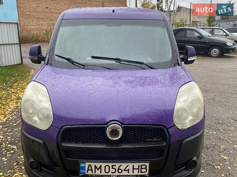 Fiat Doblo 2010