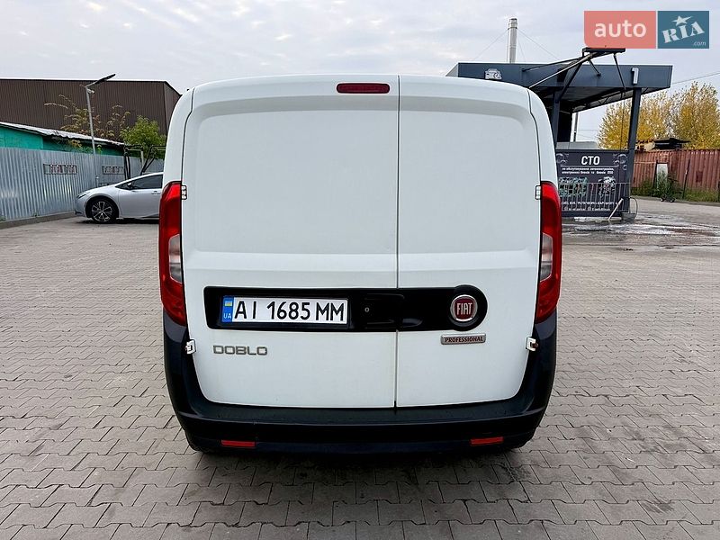 Грузовой фургон Fiat Doblo 2016 в Киеве