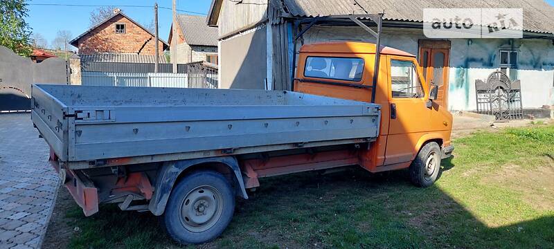 Борт Fiat Ducato 1988 в Черновцах