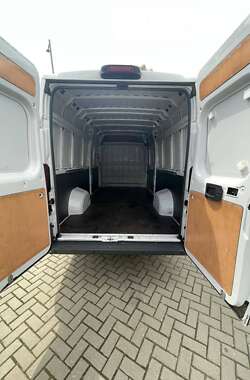 Грузовой фургон Fiat Ducato 2016 в 