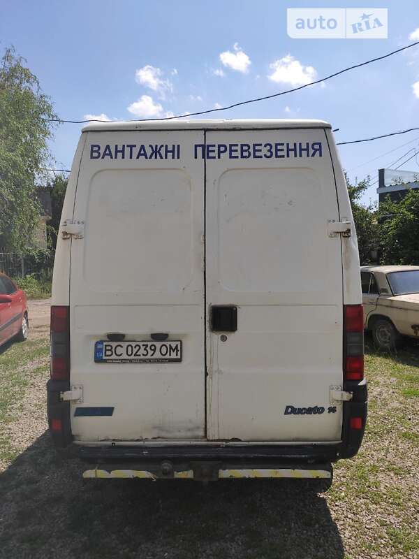 Вантажний фургон Fiat Ducato 2002 в Ужгороді