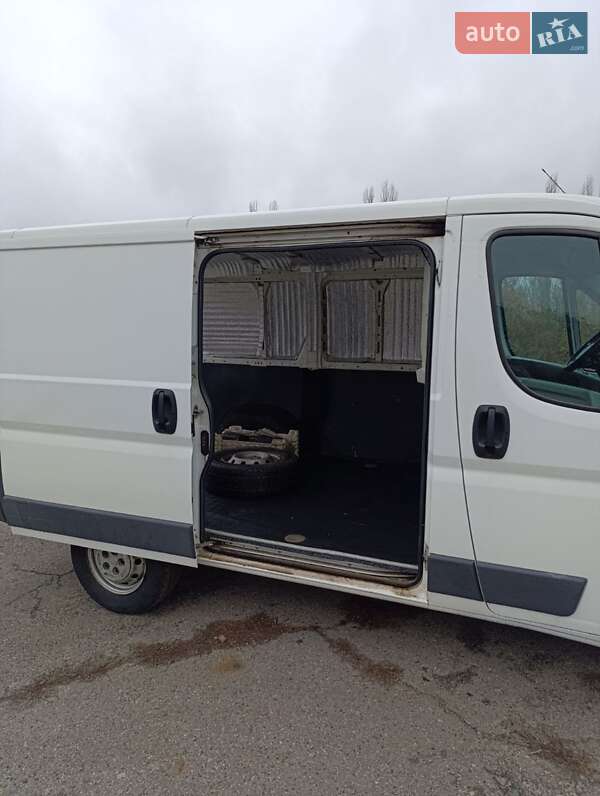 Грузовой фургон Fiat Ducato 2007 в Лохвице