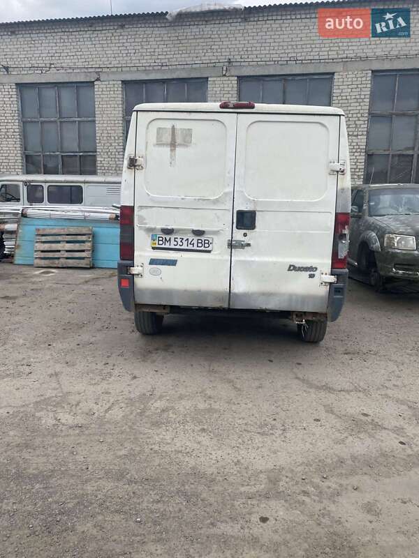 Вантажний фургон Fiat Ducato 2000 в 