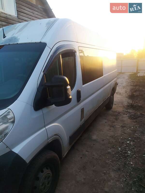 Вантажопасажирський фургон Fiat Ducato 2006 в 