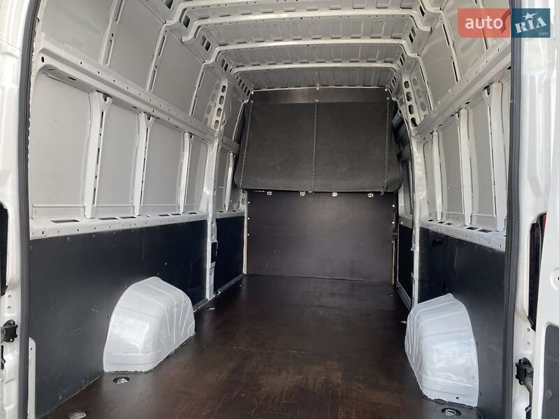 Вантажний фургон Fiat Ducato 2022 в Хусті