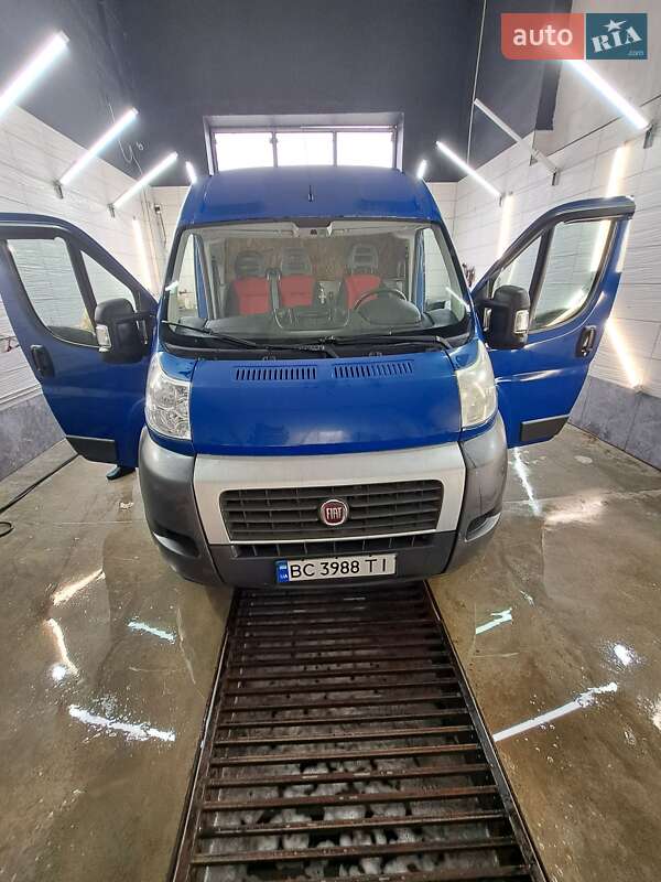 Грузовой фургон Fiat Ducato 2012 в Новояворовске