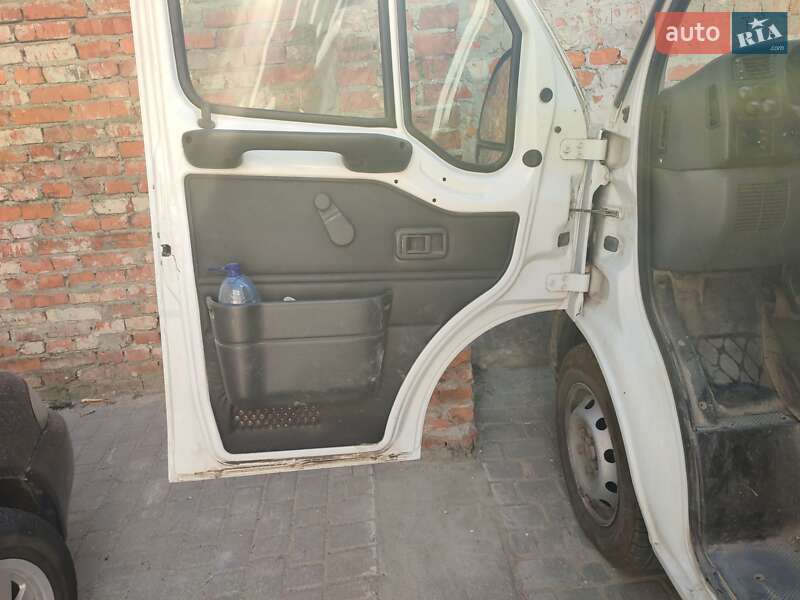 Вантажний фургон Fiat Ducato 2001 в Кам'янець-Подільському фото 12 Вантажний фургон Fiat Ducato 2001 в Кам'янець-Подільському