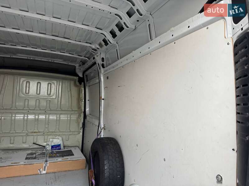 Грузовой фургон Fiat Ducato 2014 в Киеве фото 10 Грузовой фургон Fiat Ducato 2014 в Киеве