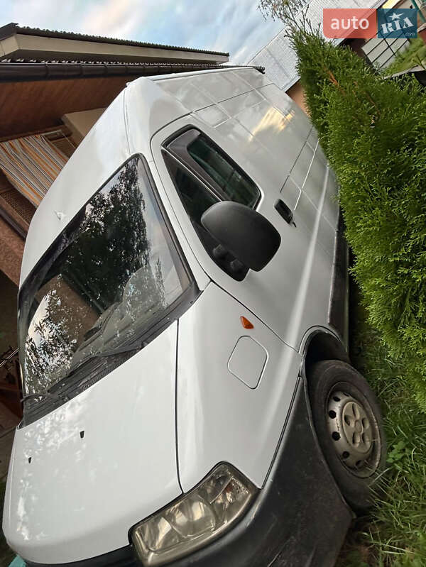 Вантажний фургон Fiat Ducato 2004 в Надвірній