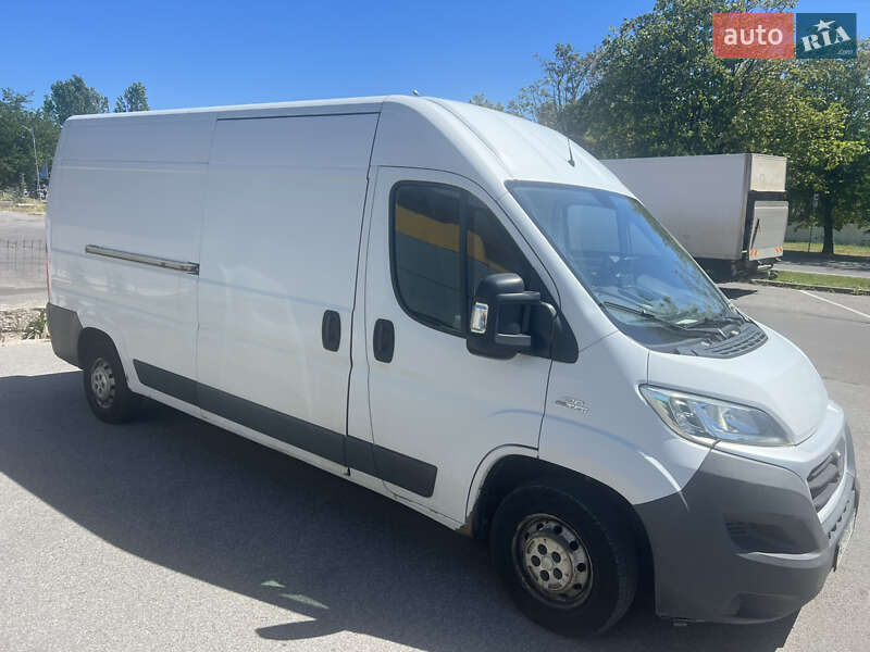 Вантажний фургон Fiat Ducato 2015 в Львові