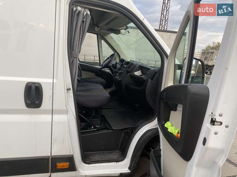 Вантажний фургон Fiat Ducato 2018 в Мукачевому