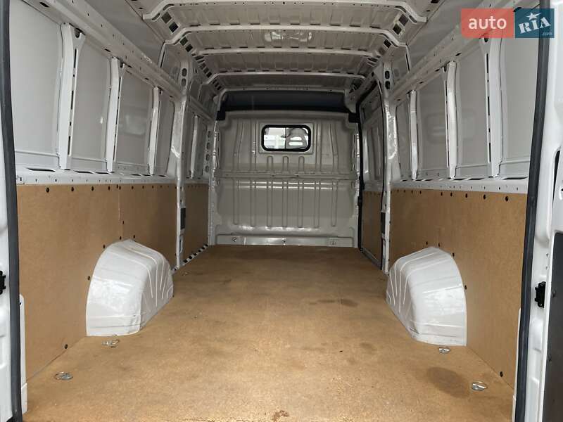 Грузовой фургон Fiat Ducato 2022 в Хусте