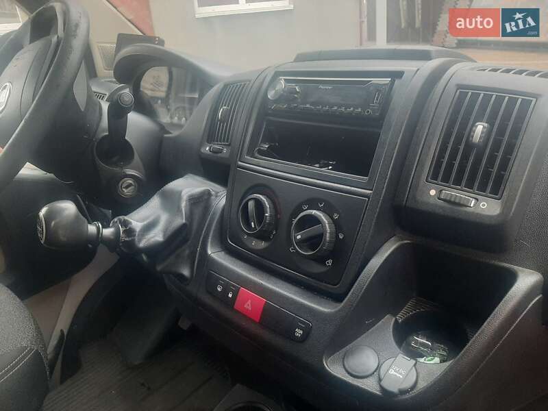 Вантажний фургон Fiat Ducato 2017 в Борисполі