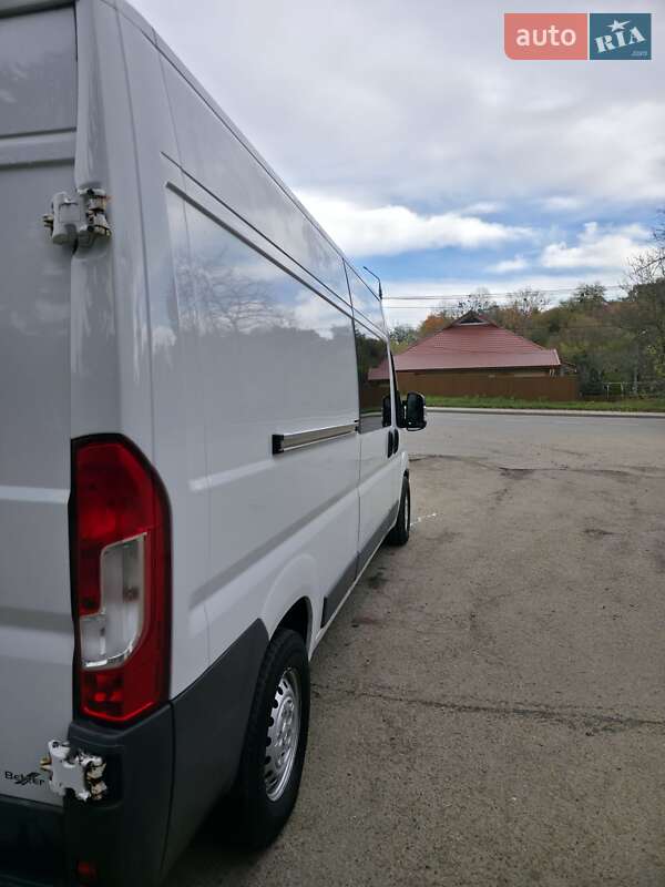 Вантажний фургон Fiat Ducato 2016 в Чернівцях