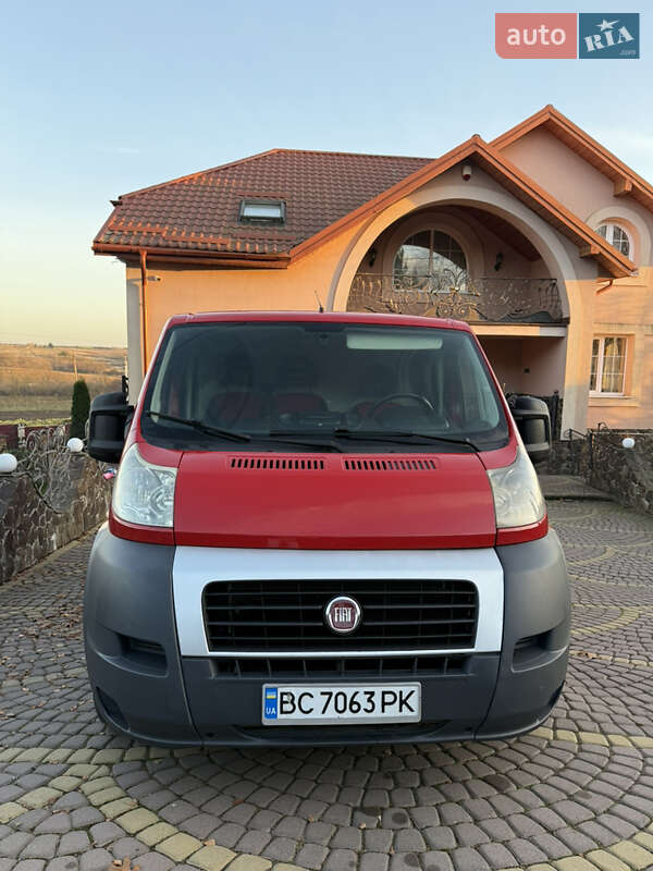 Грузовой фургон Fiat Ducato 2012 в Жовкве