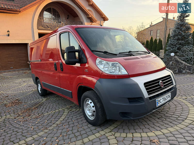 Грузовой фургон Fiat Ducato 2012 в Жовкве