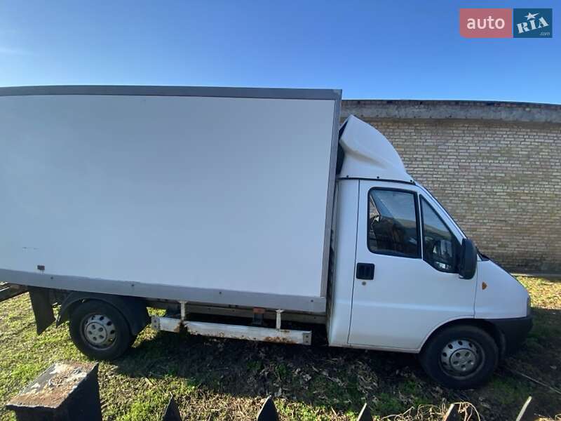 Вантажний фургон Fiat Ducato 2006 в Києві