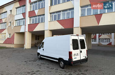 Вантажний фургон Fiat Ducato 2003 в Львові