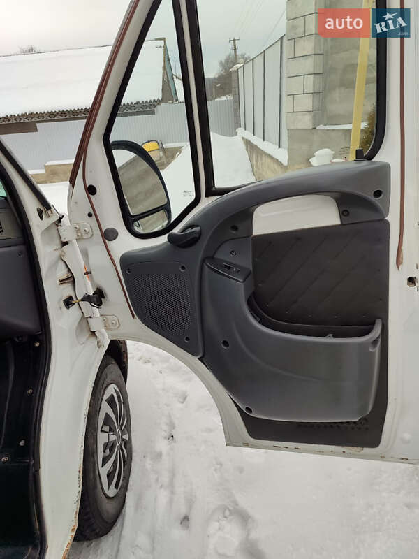 Грузовой фургон Fiat Ducato 2006 в Недобоевцах