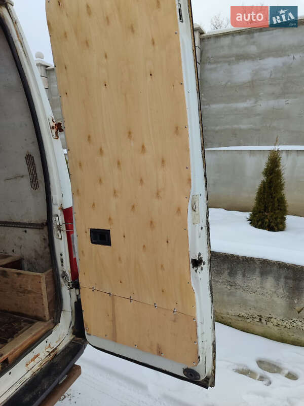 Грузовой фургон Fiat Ducato 2006 в Недобоевцах