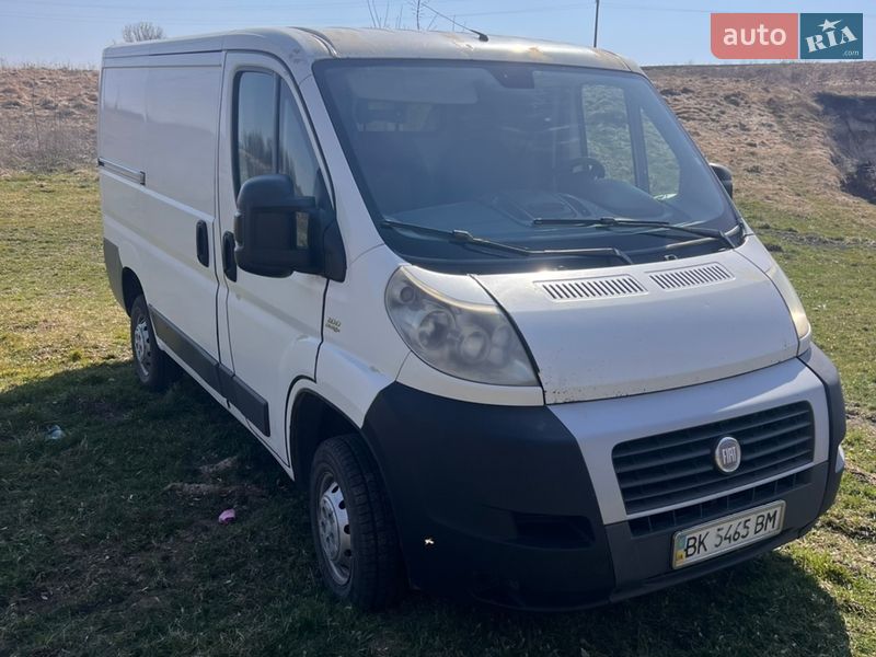 Грузопассажирский фургон Fiat Ducato 2010 в Ровно фото 2 Грузопассажирский фургон Fiat Ducato 2010 в Ровно