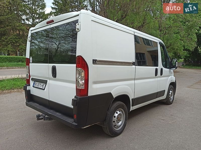 Вантажопасажирський фургон Fiat Ducato 2007 в Кропивницькому