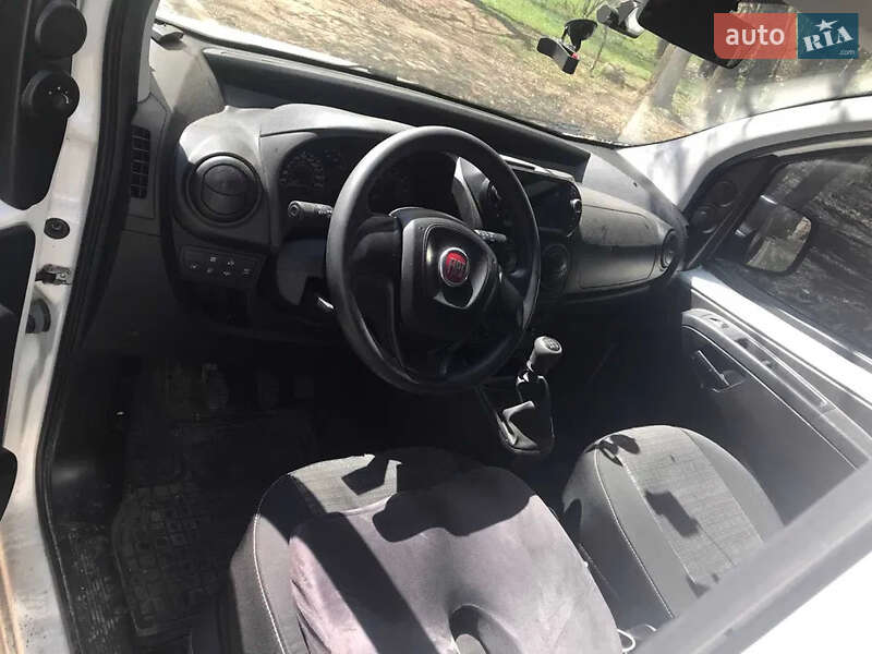 Мінівен Fiat Fiorino 2017 в Чернівцях