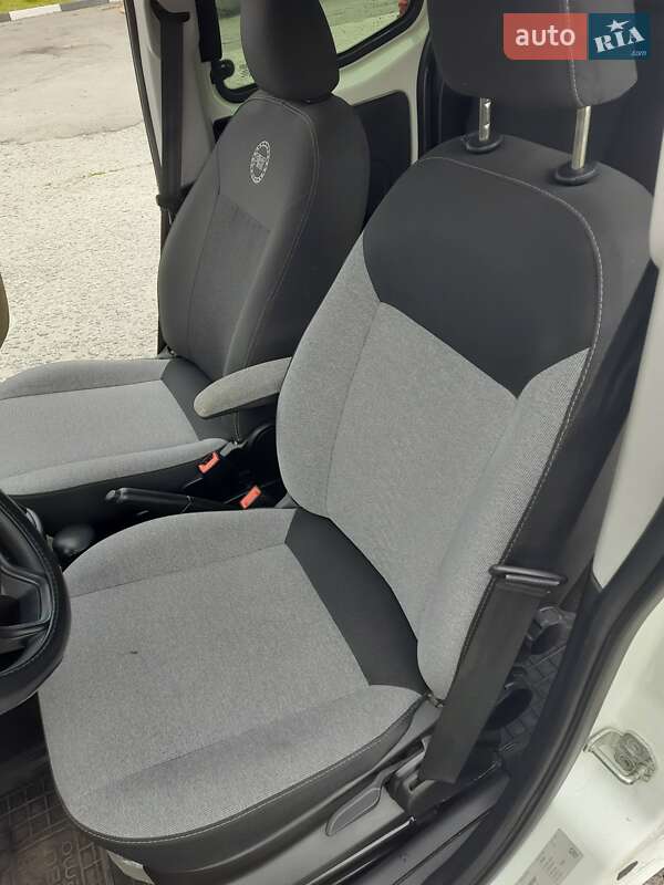 Мінівен Fiat Fiorino 2019 в Києві