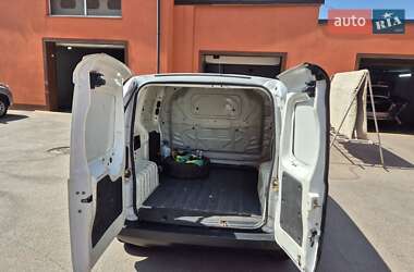 Грузовой фургон Fiat Fiorino 2012 в 