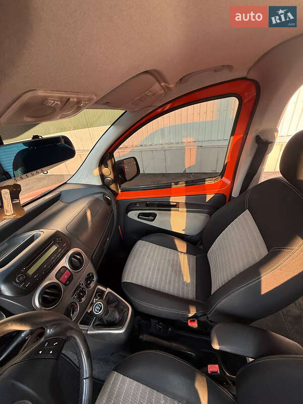Мінівен Fiat Fiorino 2010 в Білгороді-Дністровському фото 13 Мінівен Fiat Fiorino 2010 в Білгороді-Дністровському